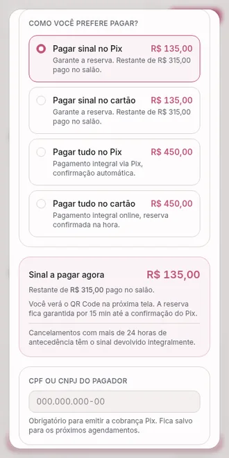 Resumo do agendamento com as opções de pagar o sinal por Pix ou cartão, R$ 135,00 agora e R$ 315,00 no salão